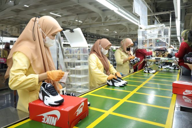 20 Nama PT, Posisi Kerja di Pabrik Sepatu Indonesia  