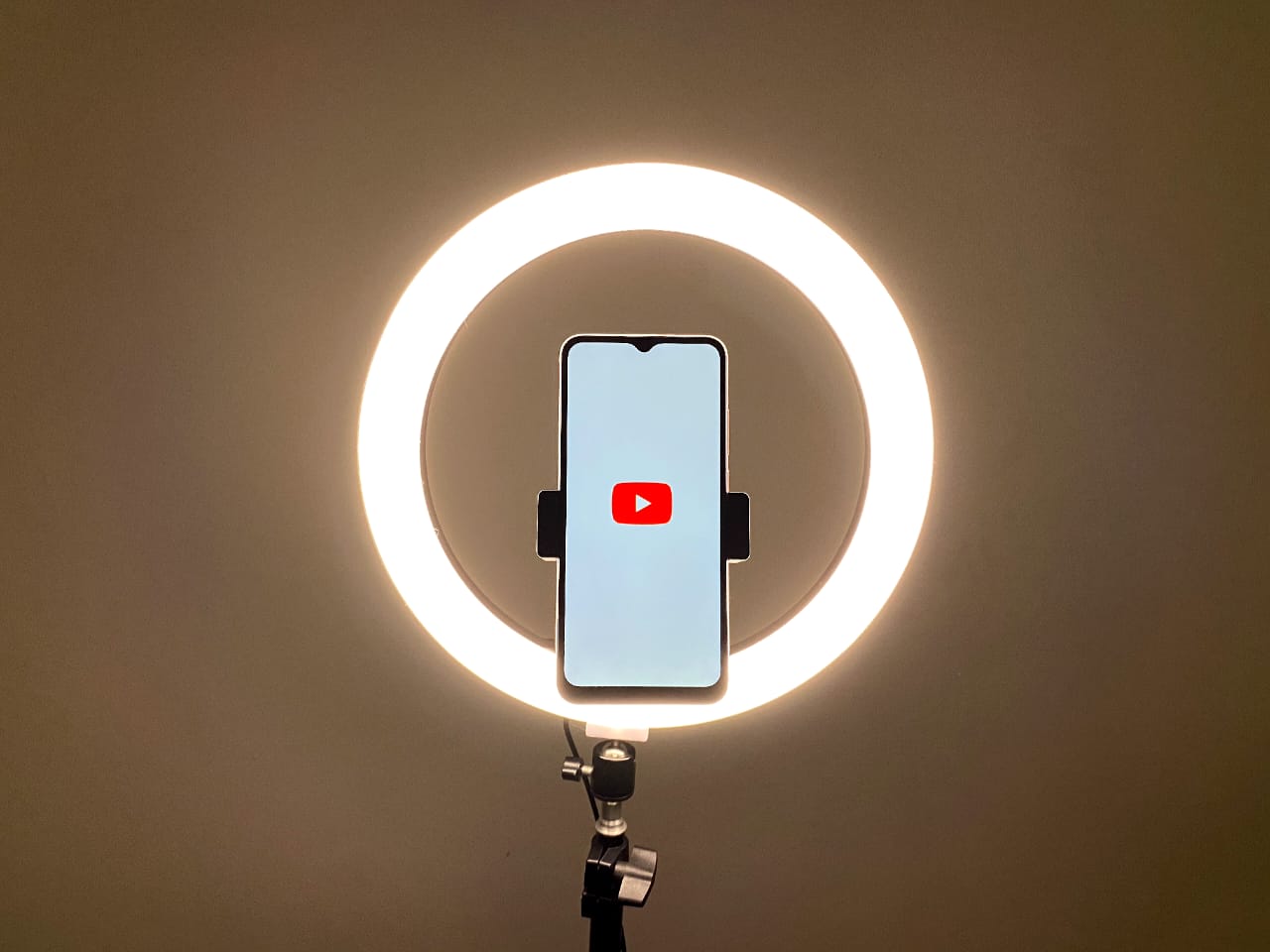 YouTuber Gagal TOTAL, Tapi Sukses di TikTok Tanpa Modal