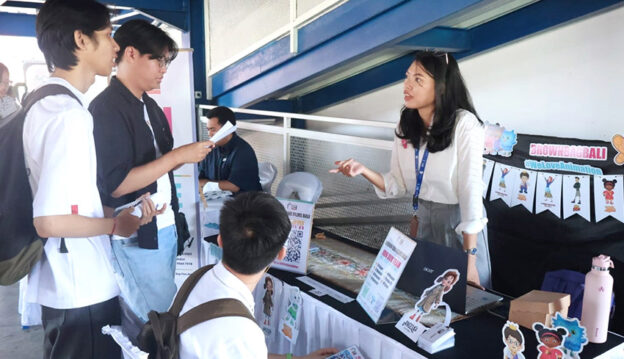 Freelance & Internship di Job Fair: Bukan Cuma Full-Time