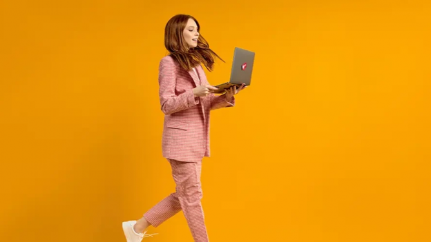 Lowongan dengan Benefit Non-Materi: Ketika Pekerjaan Tidak Lagi Sekadar Gaji, tetapi Ruang untuk Bertumbuh sebagai Manusia